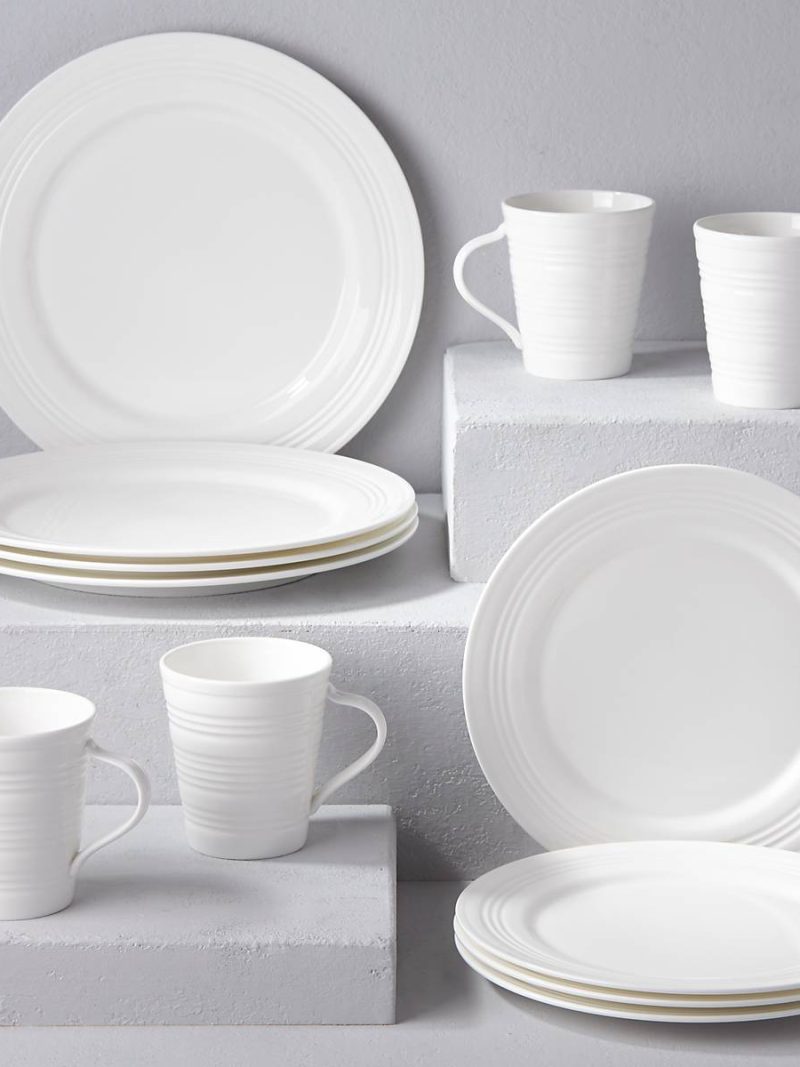 Tin Can Alley Four Degree 12-Piece Dinnerware Set